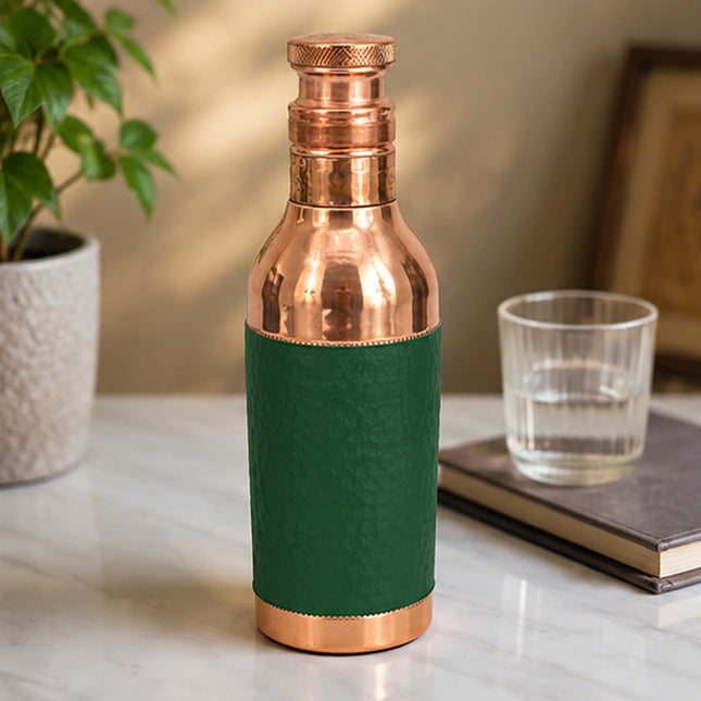 Champagne Silk Bottle – Green Medium Decorative Flask