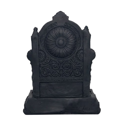 Chhatrapati Shivaji Maharaj on Throne – Matte Black Royal Edition