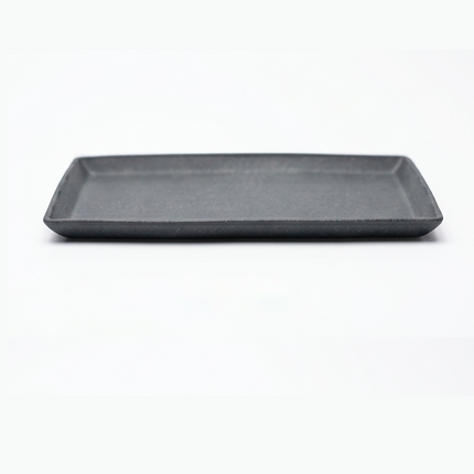 Himalayan Pine Needle Divergent Tray – Gray